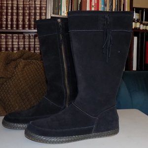 Ugg Emerie Black suede boot